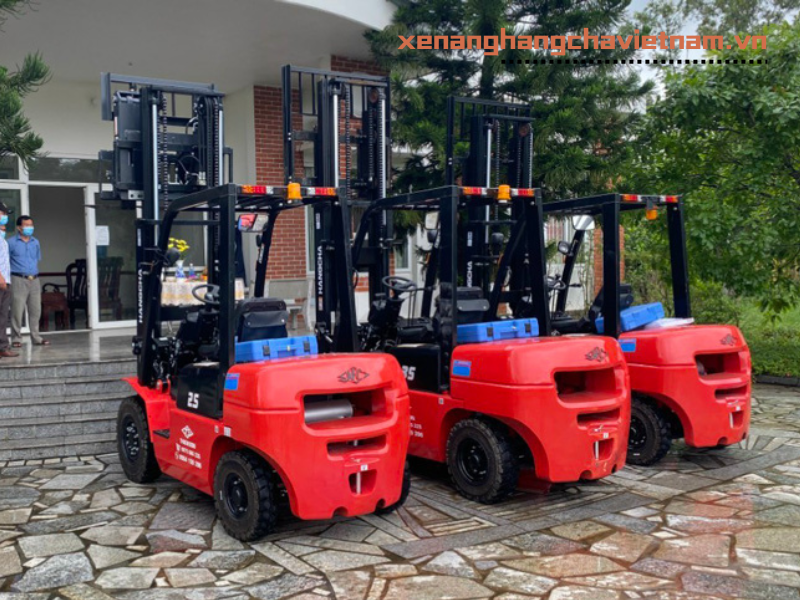 xe nâng dầu 2.5 tấn hangcha
