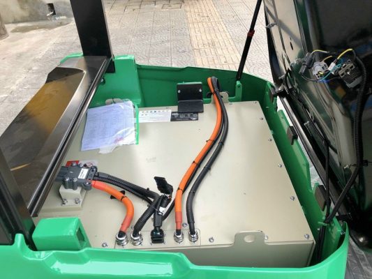 pin lithium xe điện 2 tấn