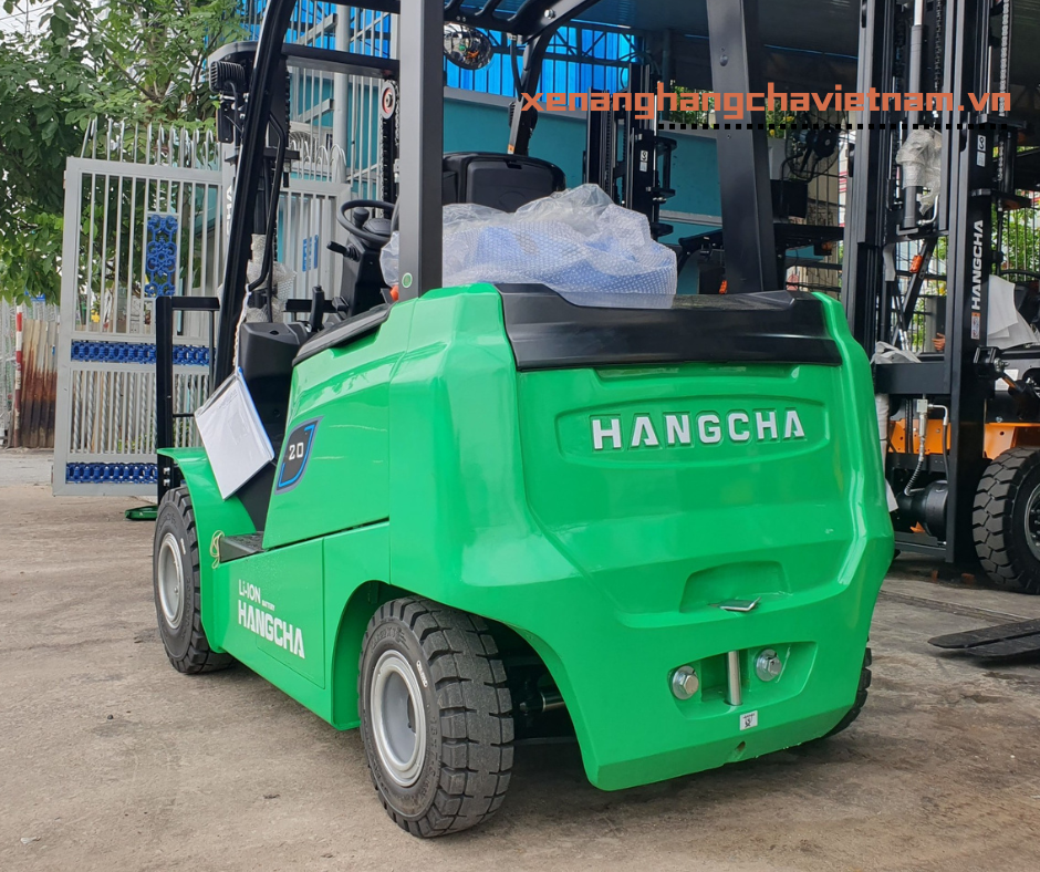 xe nâng điện 2 tấn