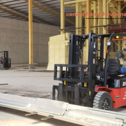 xe nâng dầu 2.5 tấn dòng a cơ bản