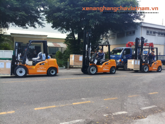 xe nâng điện ngành phân bón