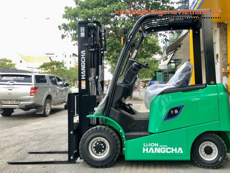 xe nâng điện 1.5 tấn