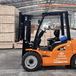 xe nâng điện lithium 3 tấn